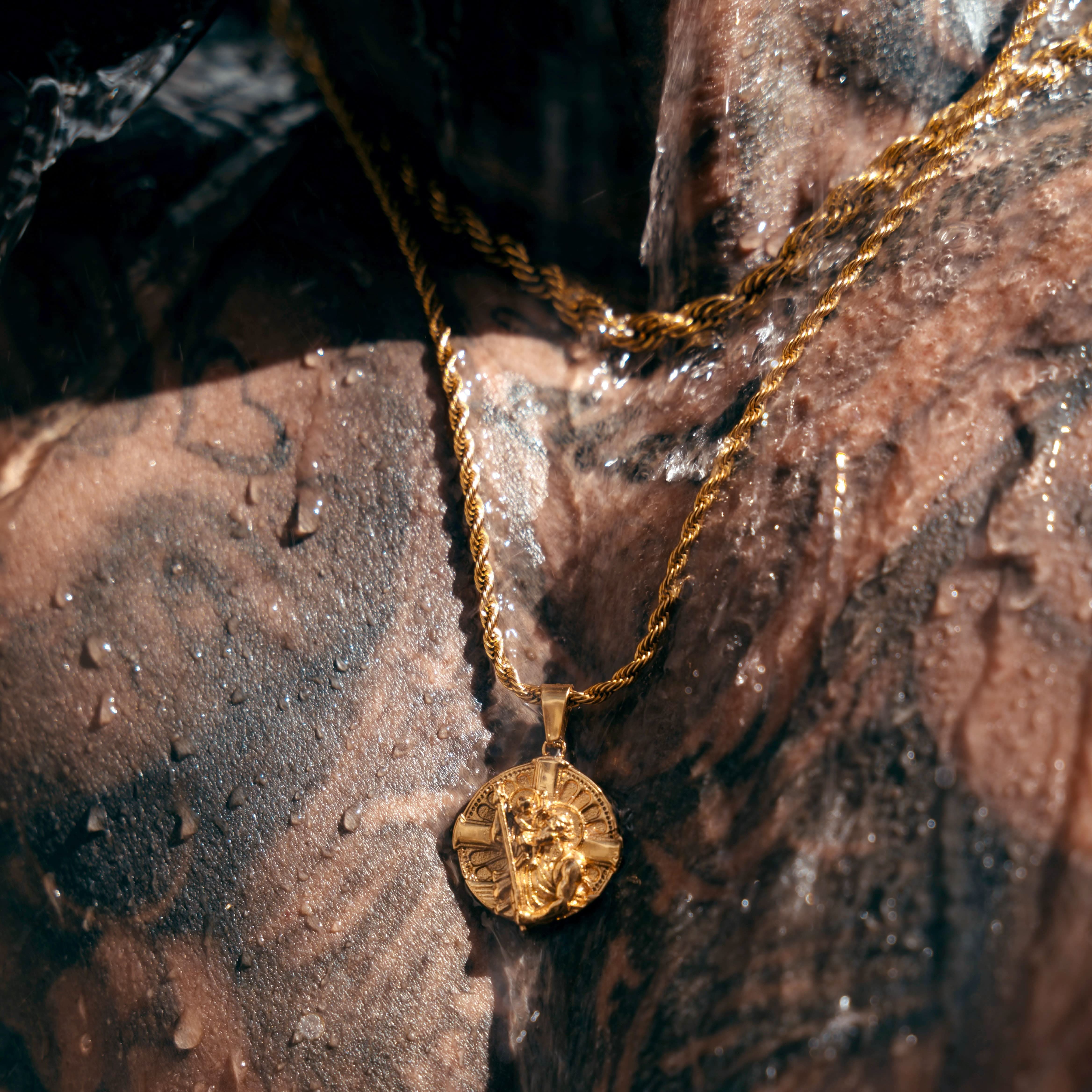 St Christopher LE x Rope Set | Gold - Image 4