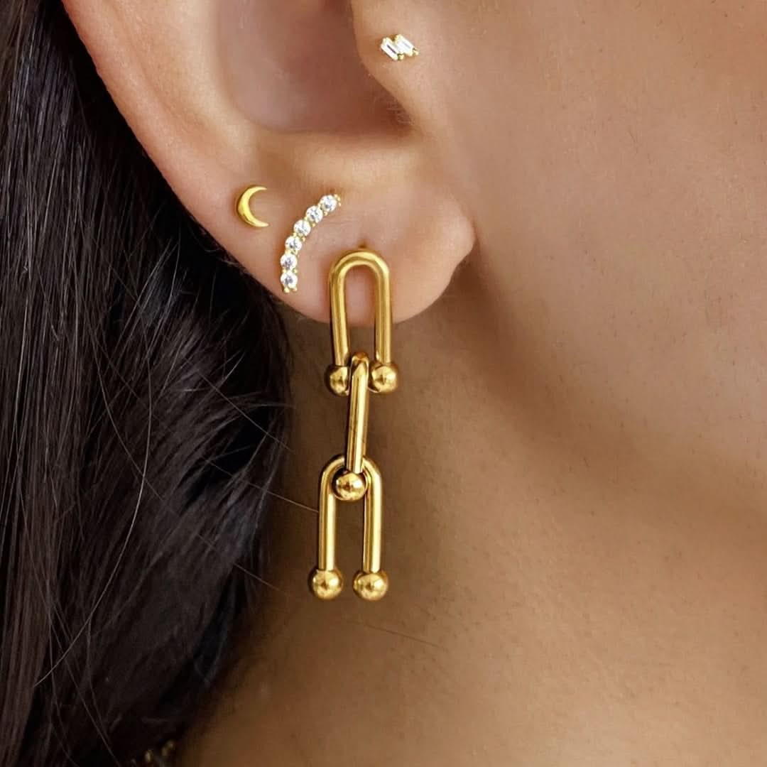 Chunky U Link Earrings Gold - Image 2