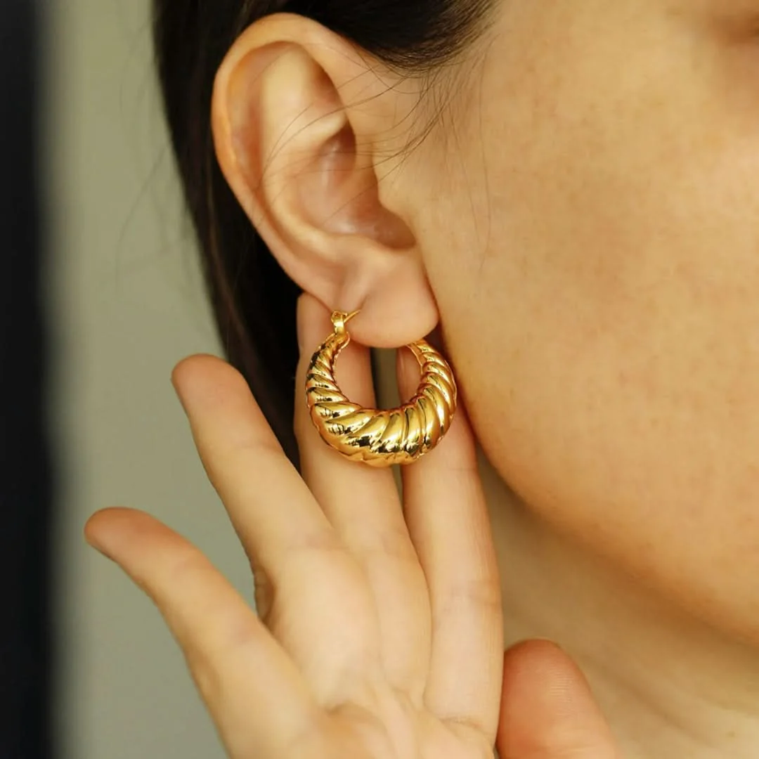 Croissant Hoop Earrings Gold - Image 2